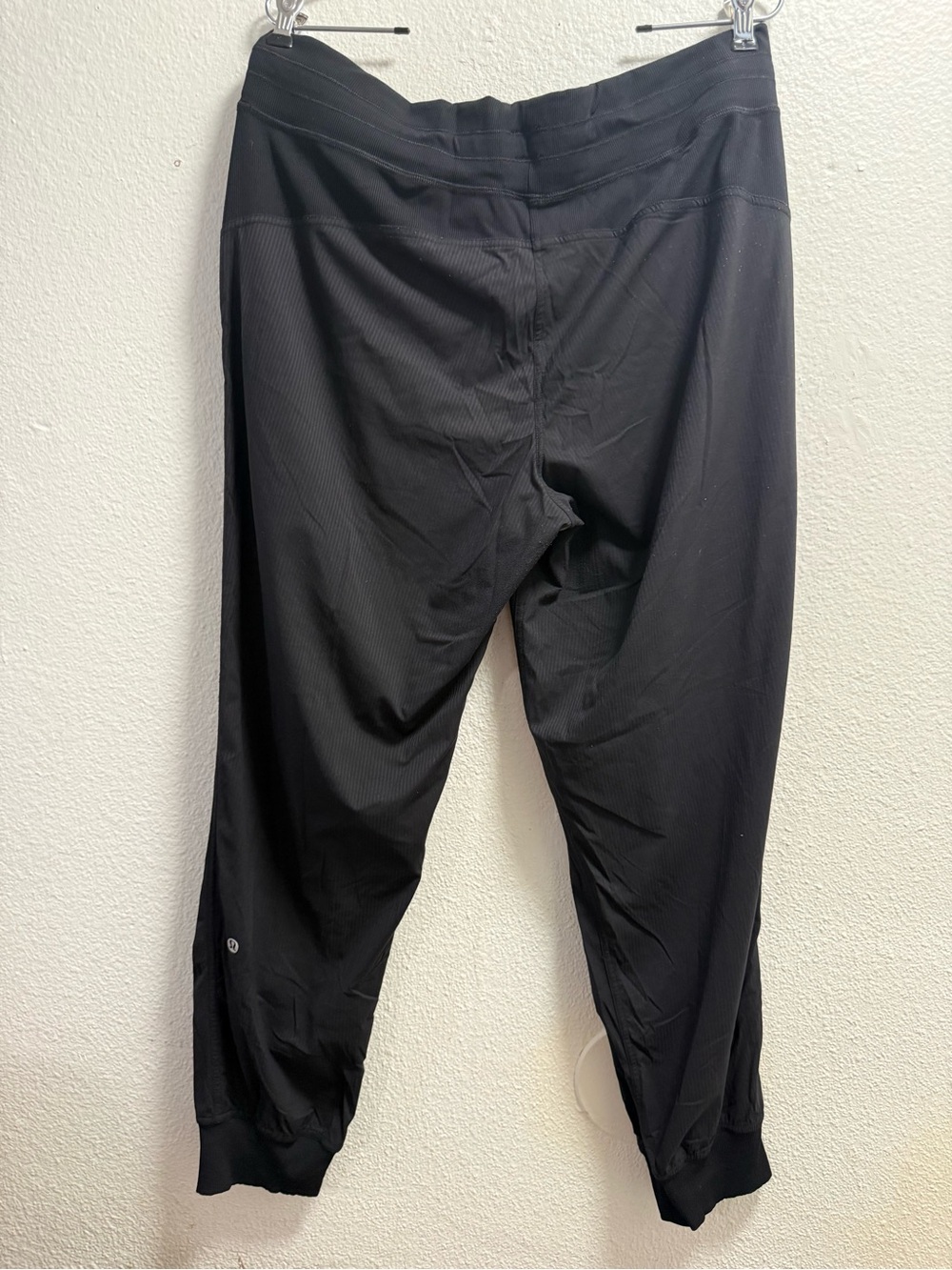 Lululemon beyond the studio Jogger Pants black women size 14 - Picture 7 of 8